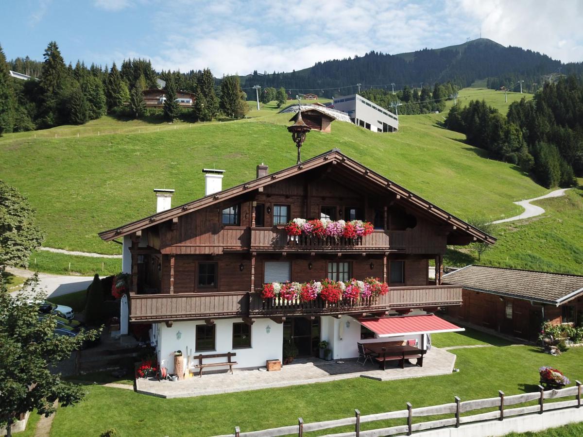 Appartement Oberschernthann ฮอพฟ์การ์เทน อิม บริกเซนทัล ภายนอก รูปภาพ