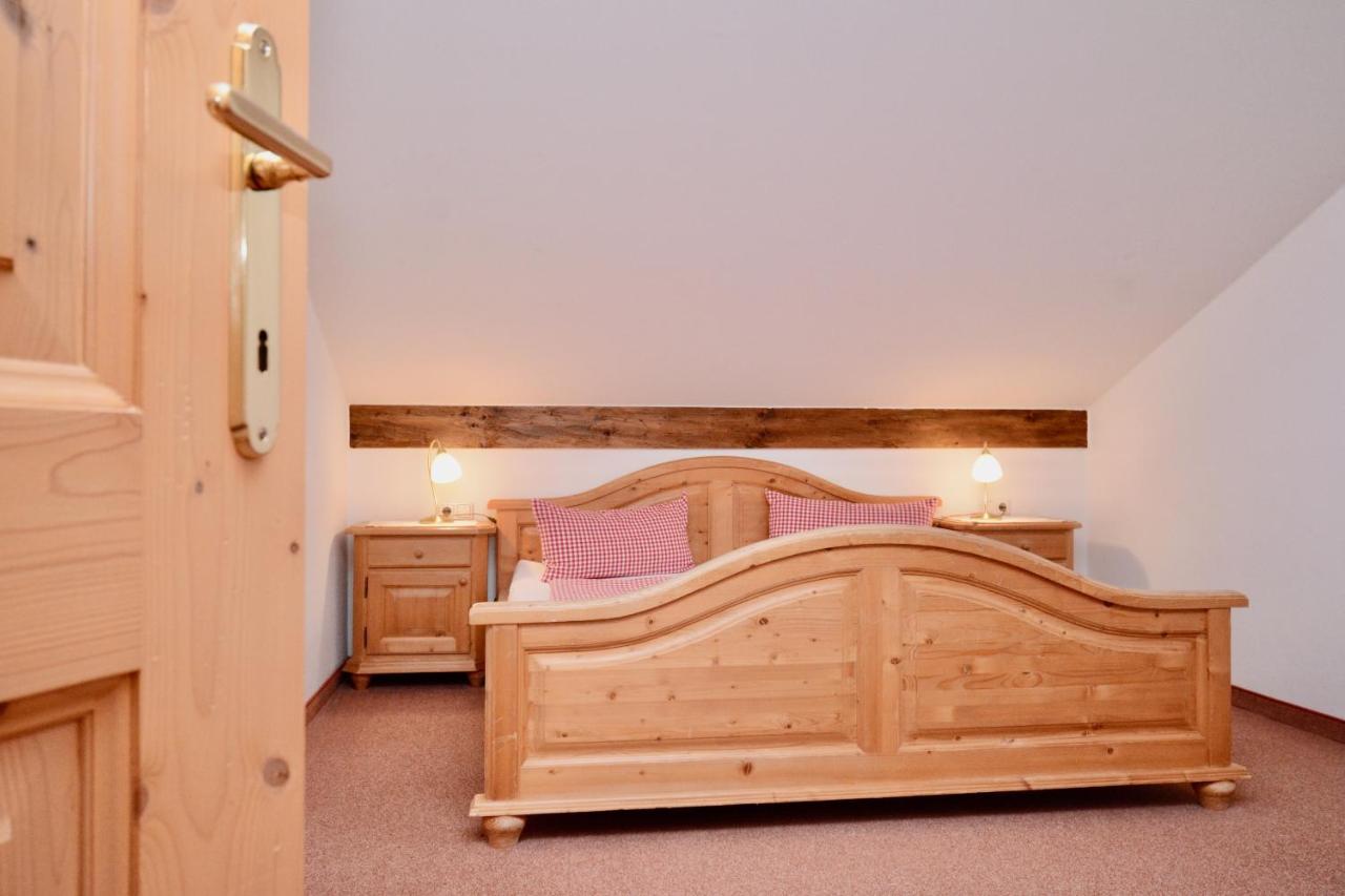 Appartement Oberschernthann ฮอพฟ์การ์เทน อิม บริกเซนทัล ภายนอก รูปภาพ