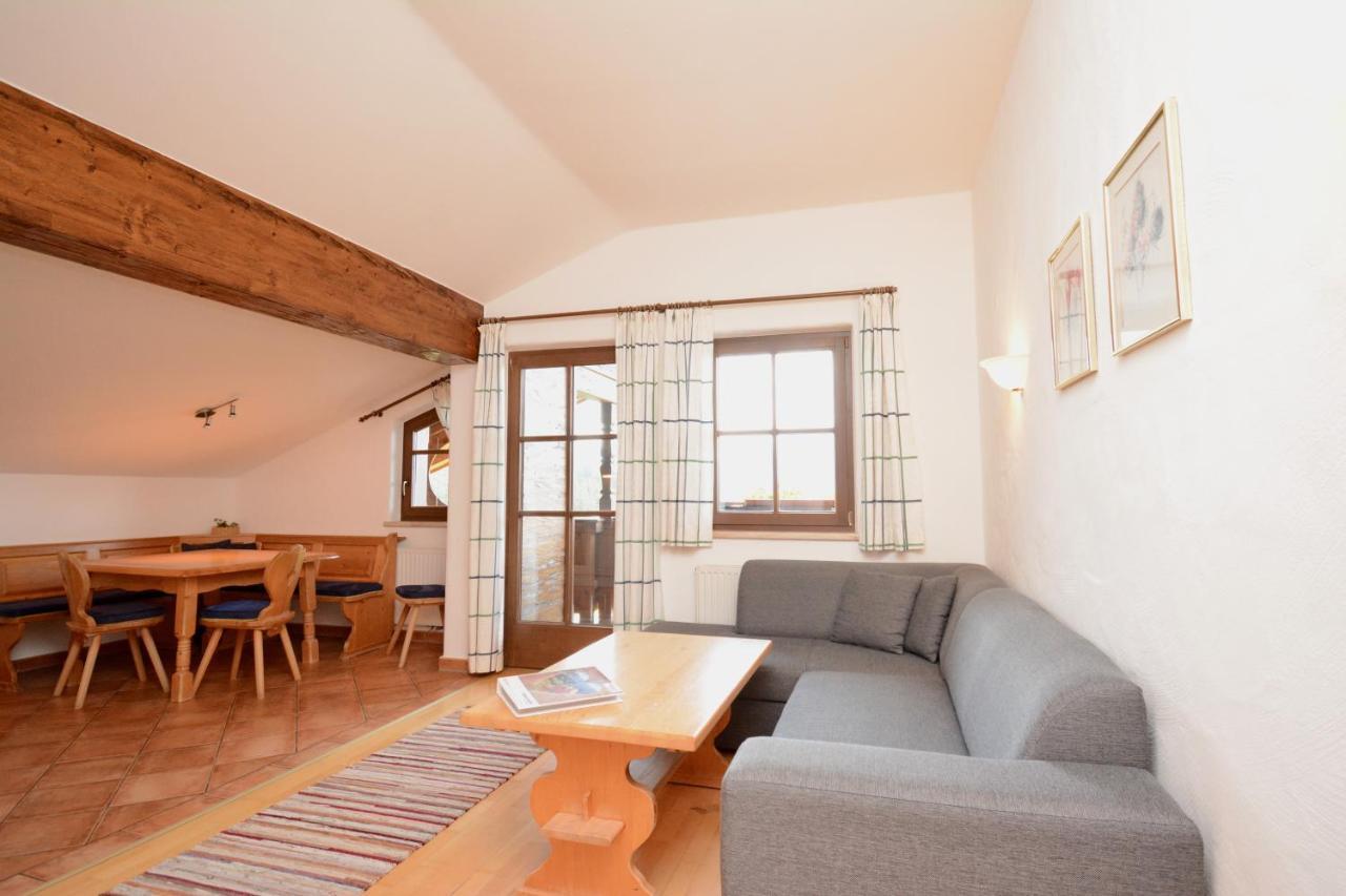 Appartement Oberschernthann ฮอพฟ์การ์เทน อิม บริกเซนทัล ภายนอก รูปภาพ