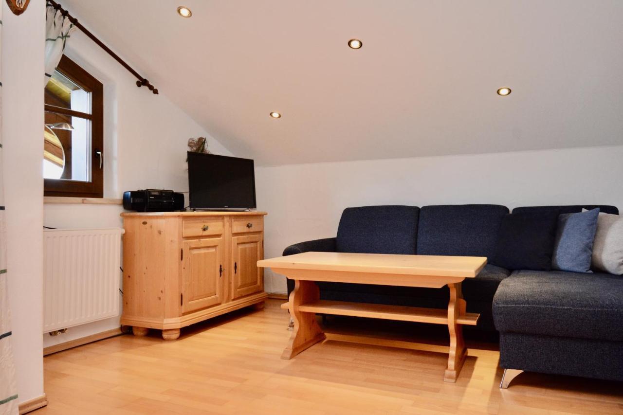 Appartement Oberschernthann ฮอพฟ์การ์เทน อิม บริกเซนทัล ภายนอก รูปภาพ