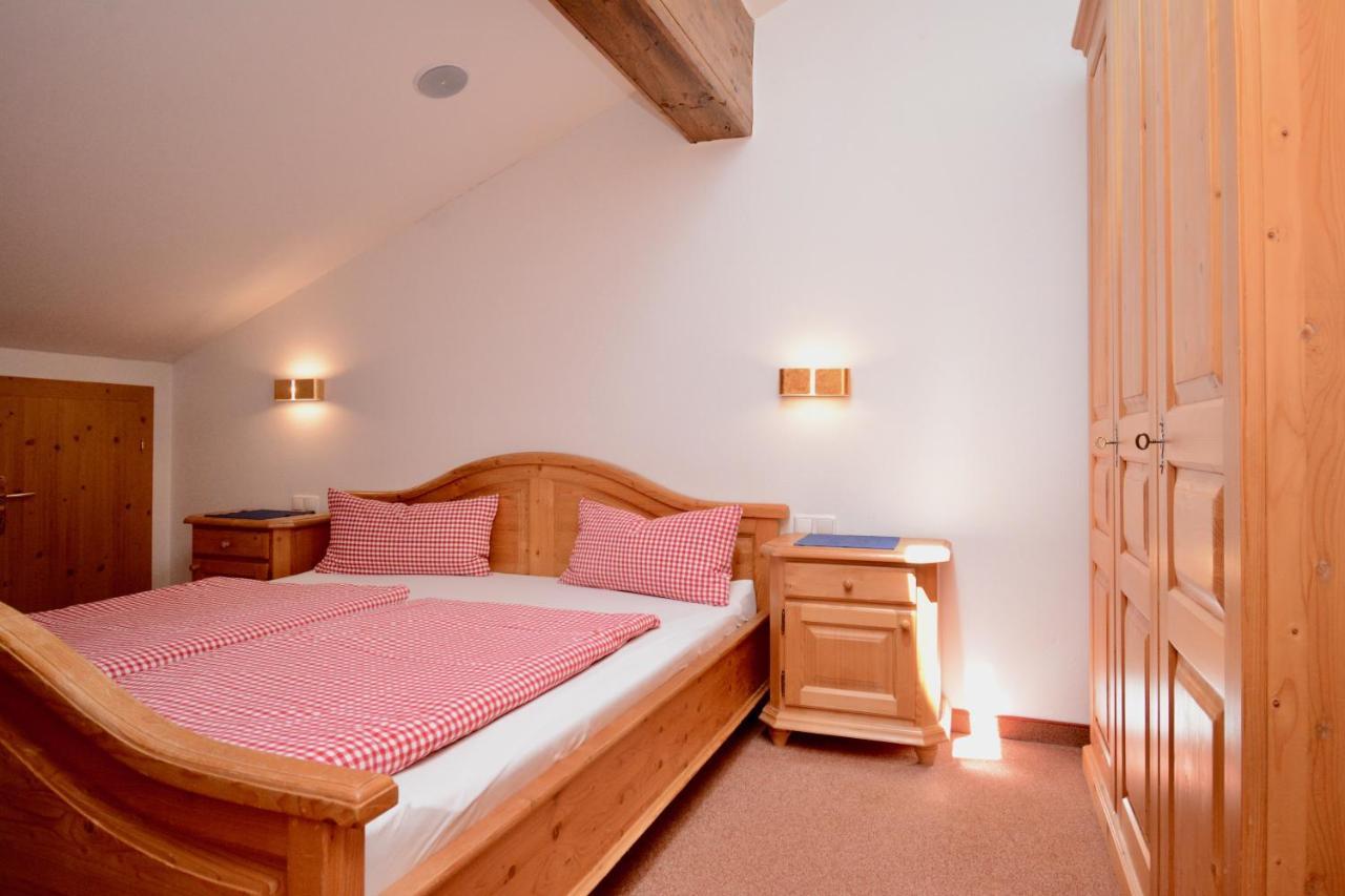Appartement Oberschernthann ฮอพฟ์การ์เทน อิม บริกเซนทัล ภายนอก รูปภาพ