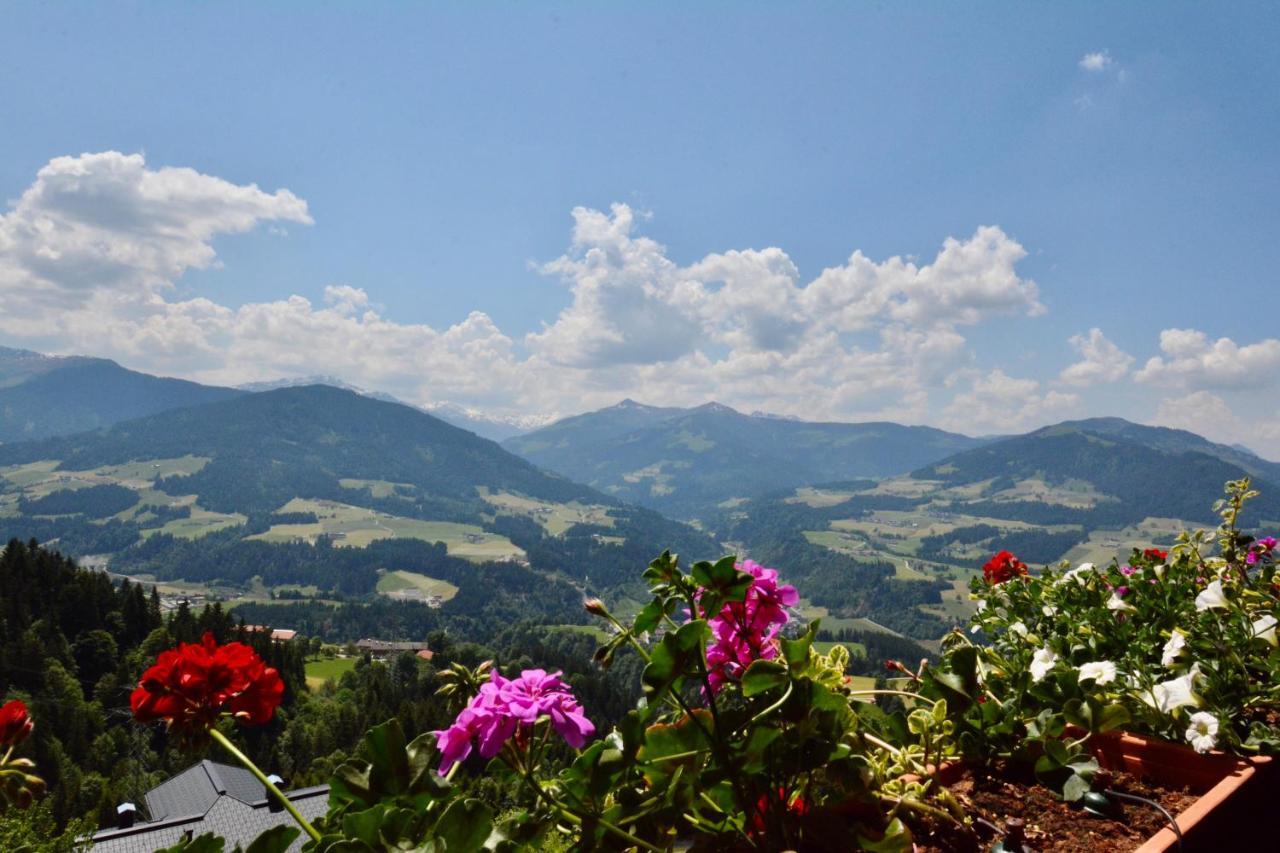 Appartement Oberschernthann ฮอพฟ์การ์เทน อิม บริกเซนทัล ภายนอก รูปภาพ