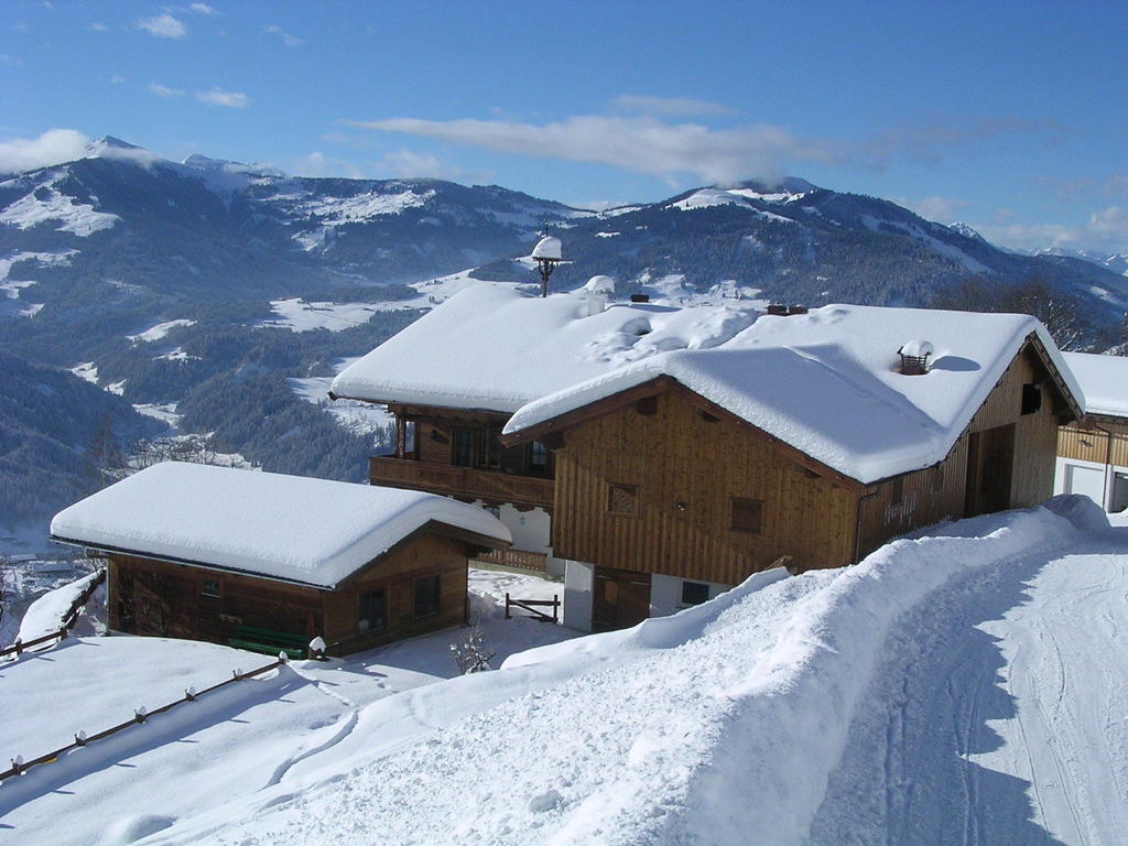 Appartement Oberschernthann ฮอพฟ์การ์เทน อิม บริกเซนทัล ภายนอก รูปภาพ